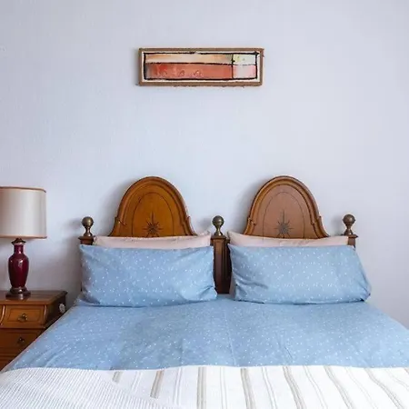 Luminoso Piso Grande Con Garaje En El Centro. 公寓 *