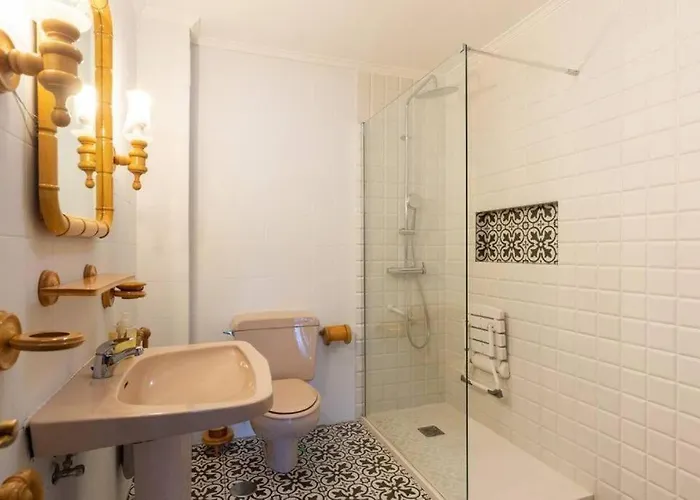 Apartment Luminoso Piso Grande Con Garaje En El Centro. *